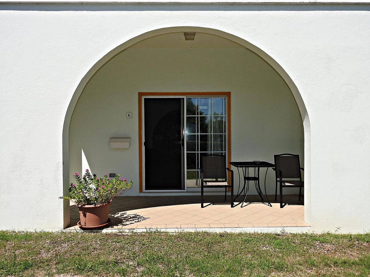 Windsong Guest Apartments Pembroke Exteriör bild